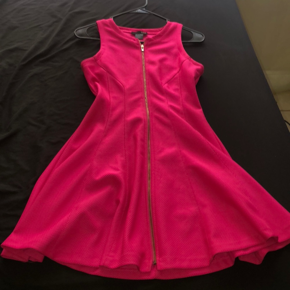 Dress - Picture 2 of 4